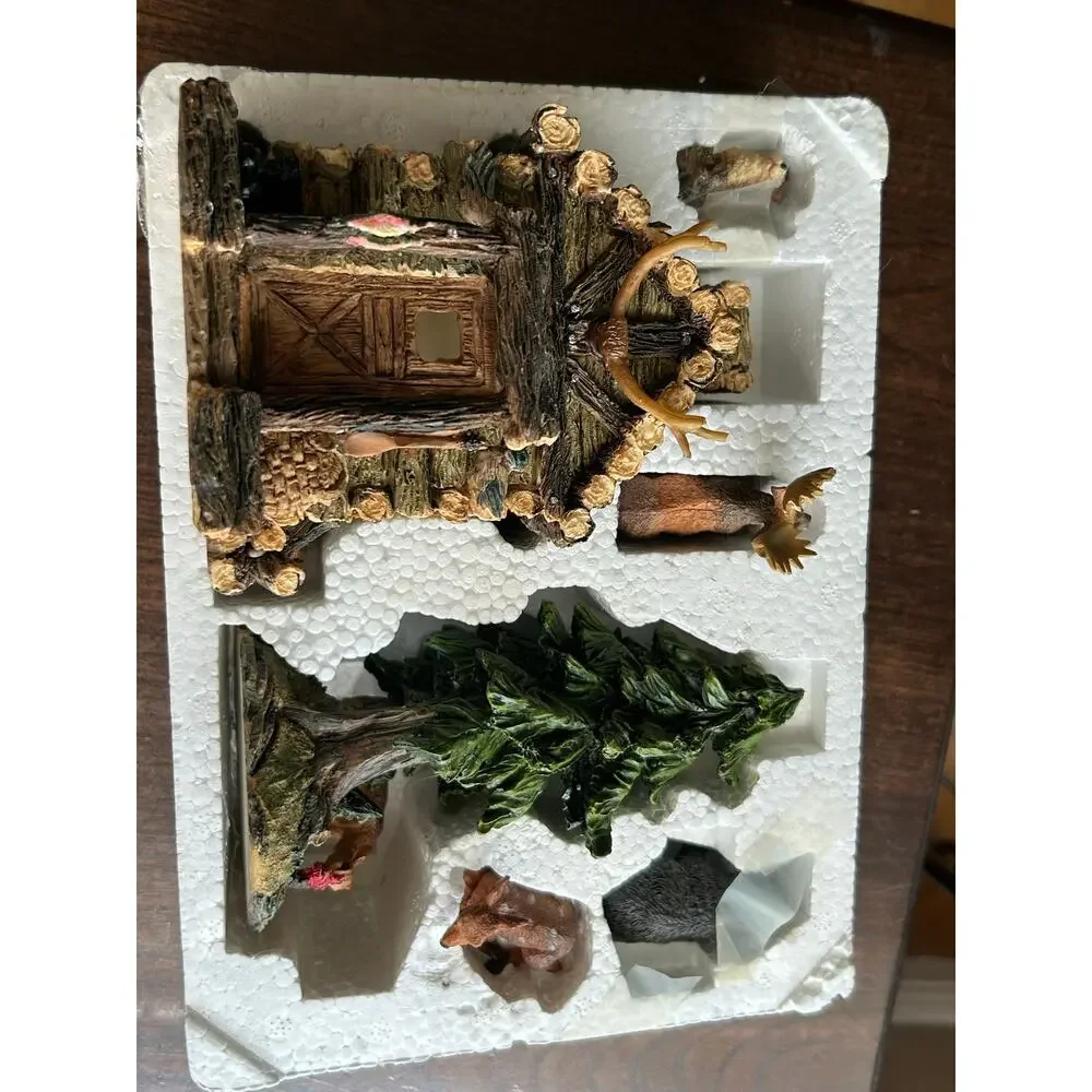 New LOG CABIN Lake House Deer Shack hunting Fishing RESIN TABLE LAMP & figurines